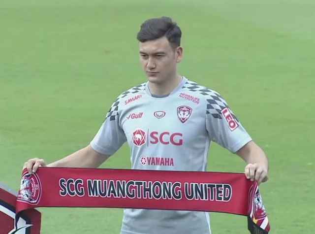 Đặng Văn Lâm ra mắt hoành tráng ở CLB Muangthong United ảnh 2