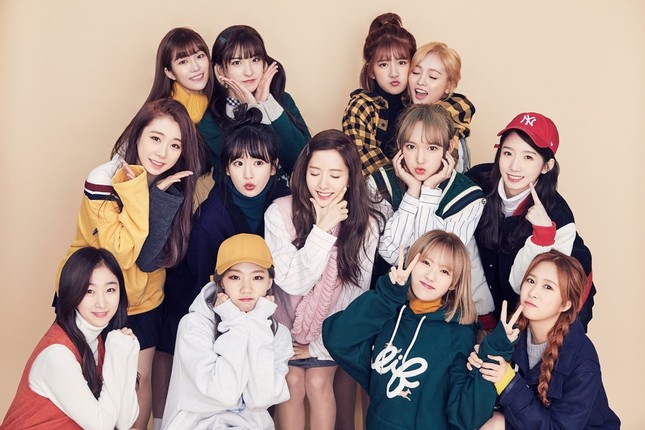 BXH giá trị thương hiệu girlgroup tháng 2: BLACKPINK tiếp tục dẫn đầu, TWICE để GFriend "vượt mặt" ảnh 5
