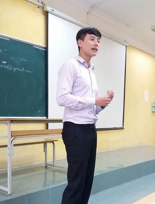 Góc cực mặn: Cộng đồng mạng trổ tài tán "crush" bằng nghề nghiệp, nghe là muốn đổ! ảnh 2
