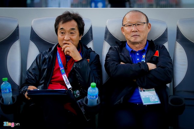 HLV Lee Young-jin: Việt Nam có thể vào vòng loại cuối World Cup ảnh 1