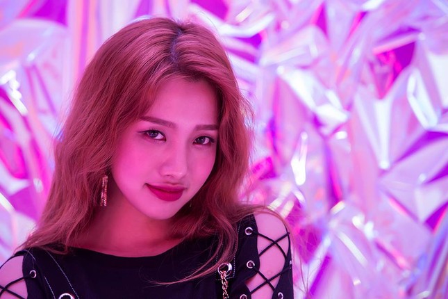 2 idol K-Pop người Việt đầu tiên đang tập luyện cật lực cho đêm debut tại Seoul ảnh 1