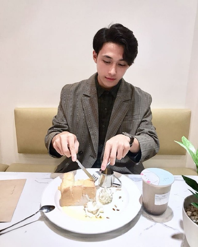 Những hotboy Instagram Việt "nổi đình đám" vì vẻ điển trai không kém idol Hàn Quốc ảnh 2