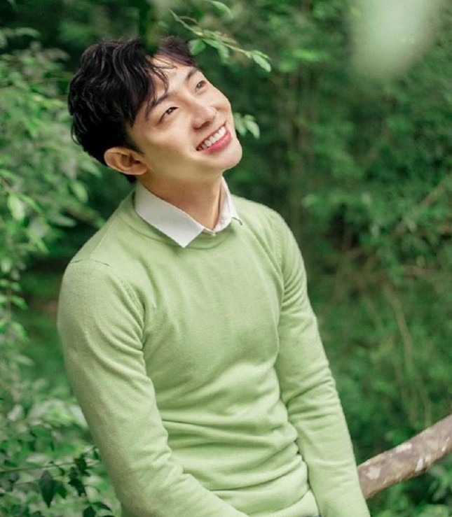 Những hotboy Instagram Việt "nổi đình đám" vì vẻ điển trai không kém idol Hàn Quốc ảnh 13