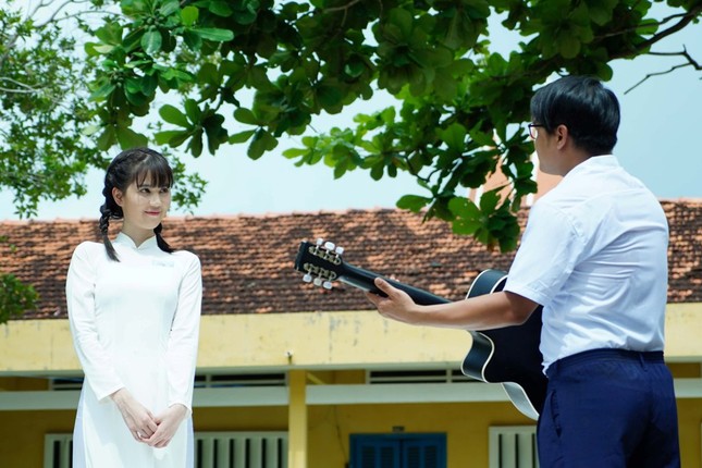Ca khúc tuổi thơ "Xe đạp ơi" khiến khán giả bồi hồi khi được tái hiện trong phim "Vu Quy Đại Náo" ảnh 2