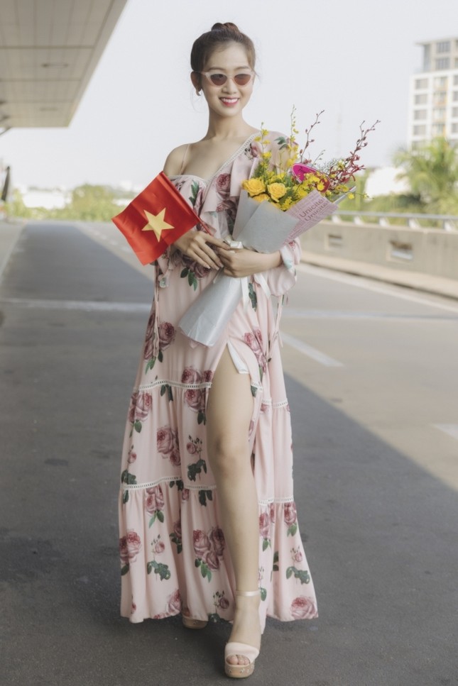 Người kế nghiệm Hương Giang lên đường sang Thái dự thi "Hoa hậu Chuyển giới Quốc tế 2019" ảnh 1