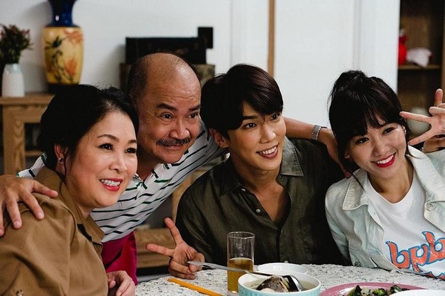 Phim hợp tác Hàn - Việt do Park Jung Min (SS501) và Hari Won đóng chính đã tung trailer ảnh 1