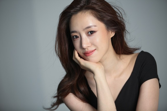 Ham Eun-jung (T-ara) đồng hành cùng "Nàng thơ xứ Huế" Ngọc Trân quảng bá du lịch Việt Nam ảnh 5