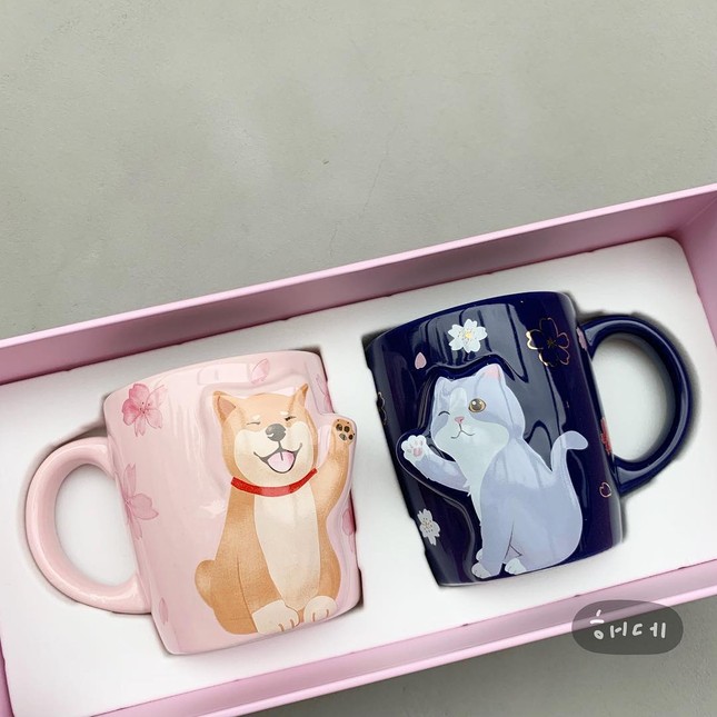 Yêu chưa này, cốc vuốt mèo của Starbucks đang "đốn tim" các fan thú cưng! ảnh 6