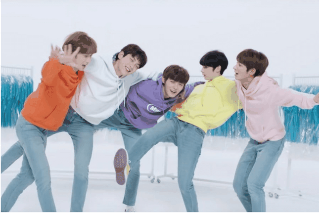 Từ 7 views, TXT đã "bỏ túi" kỷ lục lượt xem dành cho tân binh K-Pop sau 24h ảnh 2