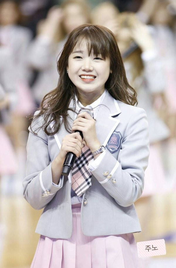 Để tránh tranh cãi, "Produce X 101" cho khán giả bình chọn center "Pick Me" ảnh 2