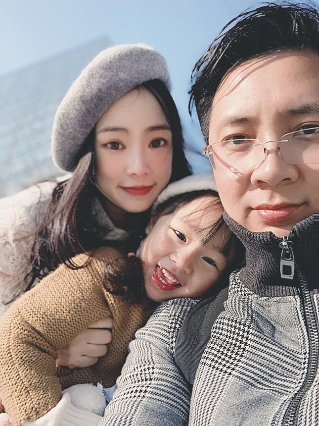 "Chồng nhà người ta" chưa từng làm mình thất vọng: CEO trẻ tuổi đặt mua 36 ô tô tặng vợ ảnh 2