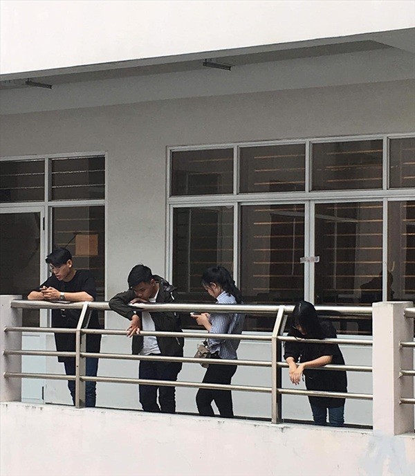 Kể cả khi bị ban công trường học "kì thị", hội "nấm lùn" vẫn có cách đối phó ảnh 1