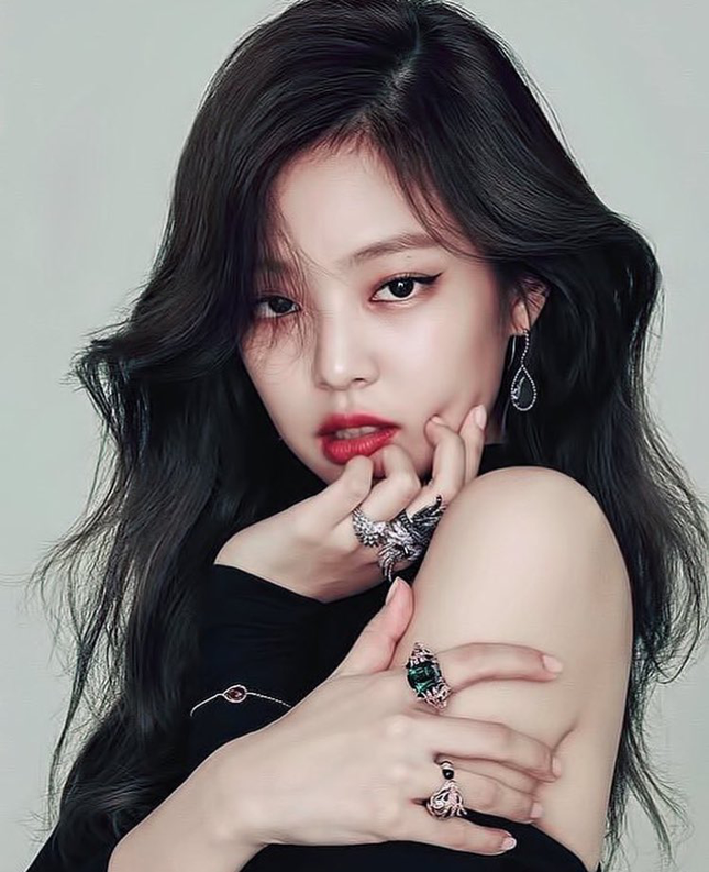 Lần đầu thử thách với màu tóc vàng, Jennie (BLACKPINK) nhận nhiều ý kiến trái chiều ảnh 3