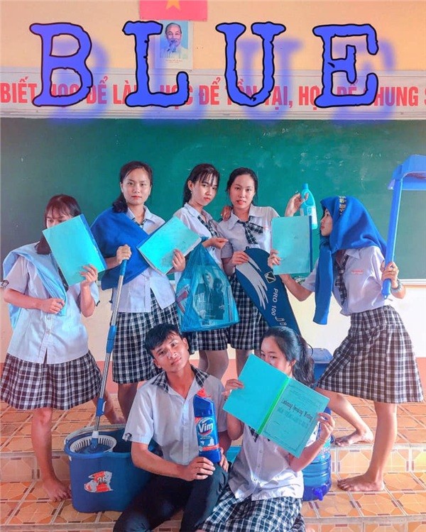 Đồng phục lớp là chuyện xưa rồi, bây giờ phải theo trào lưu "lớp học nhiều màu" mới chất! ảnh 9