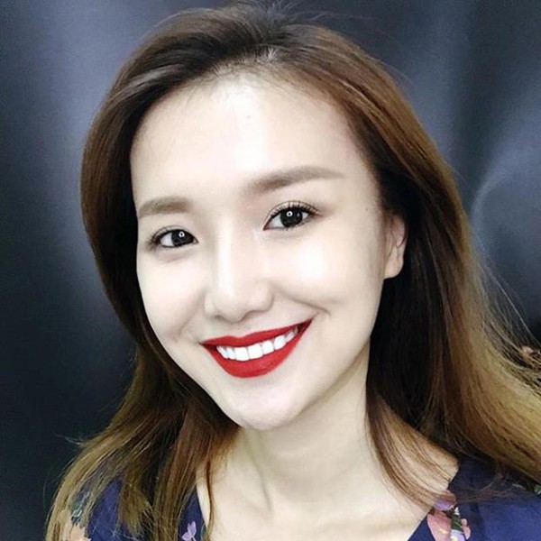 Cô gái muôn mặt sử dụng kỹ năng trang điểm kỳ diệu để biến thành bất cứ ai ảnh 1