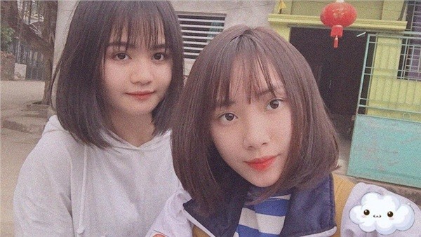 Nữ sinh 2K1 không dùng điện thoại và MXH, bạn thân toàn dán giấy thông báo như thời "tối cổ" ảnh 1