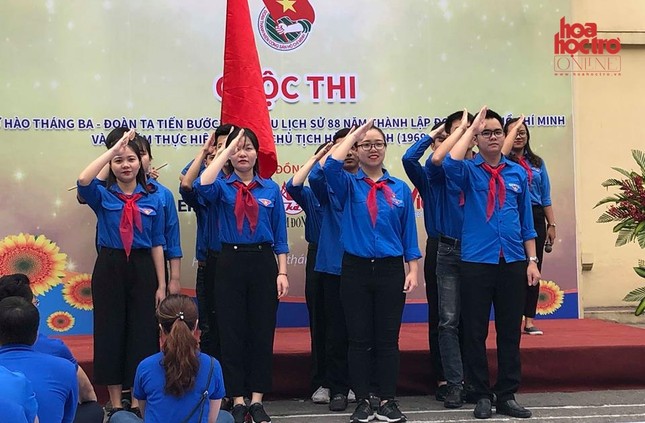 Các đơn vị Đoàn TNCS Hồ Chí Minh tham gia cuộc thi tìm hiểu về Đoàn và di chúc của Bác ảnh 2