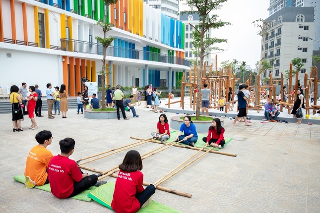 Tween thích thú tham gia ngày hội tuyển sinh ở ngôi trường xanh "mới toanh" tại Hà Nội ảnh 3