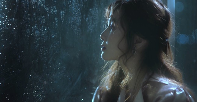 Tung MV đậm chất thơ "Tí Tách", Jang Mi quyết tâm thoát khỏi danh xưng "Thánh nữ Bolero"? ảnh 2