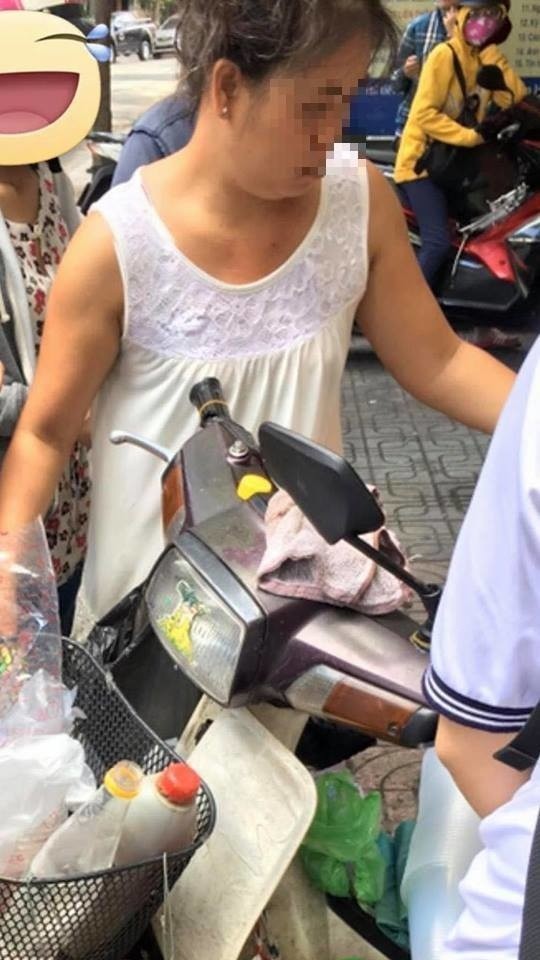 Xuất hiện "trà sữa chửi" tại TP.HCM gây phẫn nộ: "Đưa đúng 11K thì bán không thì thôi!" ảnh 1