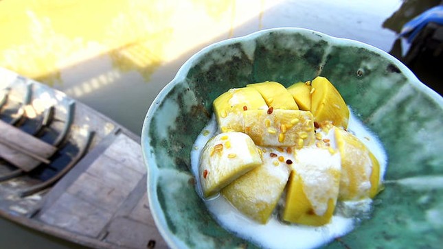 Đến Thái Lan vào tết Songkran, ai cũng phải thưởng thức hoặc mua món này về làm quà ảnh 3