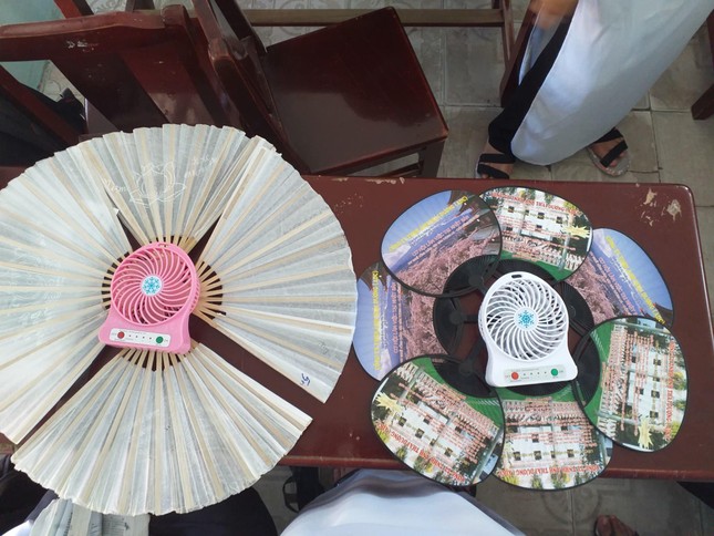 Ngàn lẻ một “biện pháp chống nóng” cười đau ruột của teen khi ông Trời đùng đùng "sốt" ảnh 5