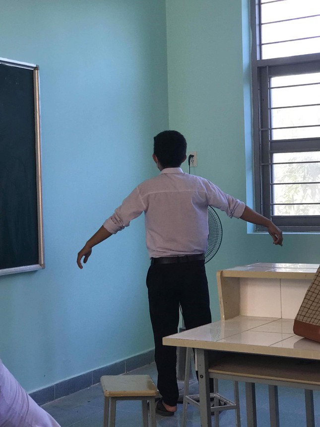 Ngàn lẻ một “biện pháp chống nóng” cười đau ruột của teen khi ông Trời đùng đùng "sốt" ảnh 11