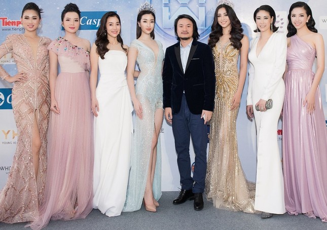Hoa hậu Tiểu Vy, Đỗ Mỹ Linh trở thành đại sứ cuộc thi "Miss World 2019" được tổ chức tại Việt Nam ảnh 1