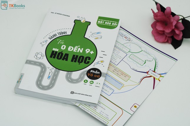 Top 4 cuốn sách Hóa học giúp bạn bứt phá điểm thi THPT Quốc gia 2019 ảnh 1