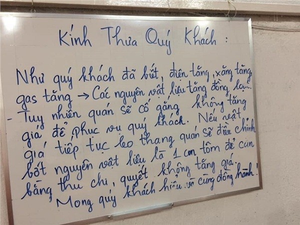 Quán ăn ở Sài Gòn: Xin bớt một con tôm trong bát bún chứ "quyết không tăng giá" ảnh 2