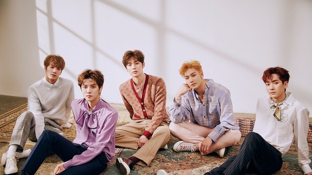 NU'EST phải "trả lại cúp" cho Oh My Girl sau sự cố tính nhầm điểm của "M! Countdown" ảnh 3