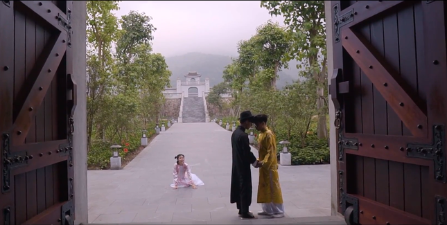 Chi Pu làm "Anh ơi ở lại" buồn rơi nước mắt, bản parody của teen Quảng Ninh lại hài hết nấc! ảnh 2