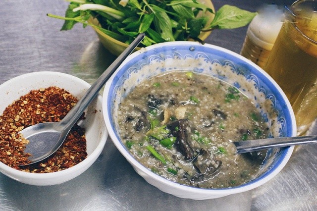 Thời tiết Hà Nội mát mẻ đẹp nao lòng, sao không tranh thủ đi làm bát cháo ảnh 11