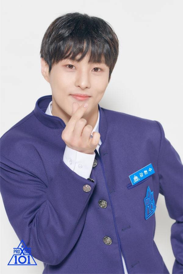 Gia đình các thí sinh Produce X 101 làm đủ mọi cách để con em mình được bình chọn ảnh 3
