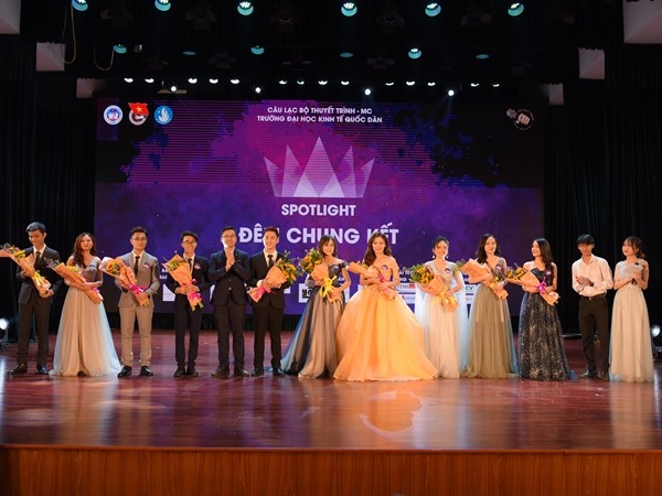 Khép lại cuộc thi MC "SPOTLIGHT 2019": Gương mặt sinh viên mới tiềm năng đã lộ diện! ảnh 1