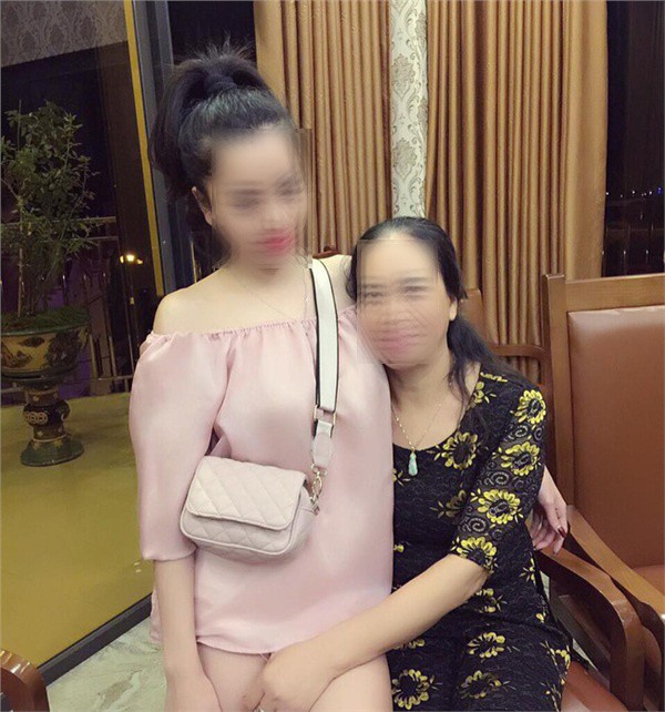 Dở khóc dở cười khi gái xinh bị cả dòng họ "rao bán" trên mạng vì 30 tuổi mà vẫn ế ảnh 13