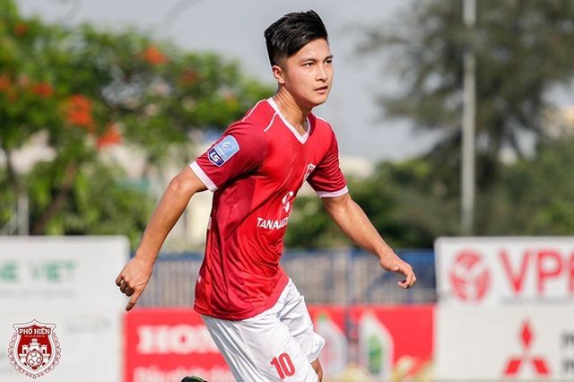 HLV Park Hang Seo triệu tập Bùi Tiến Dũng, Martin Lo lên U23 Việt Nam ảnh 1