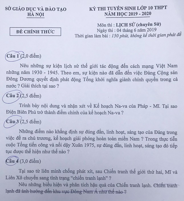 Tổng hợp đề thi lớp 10 chuyên ở Hà Nội: Toán, Văn "hóc búa", Sử, Địa không "thách thức" thí sinh ảnh 4