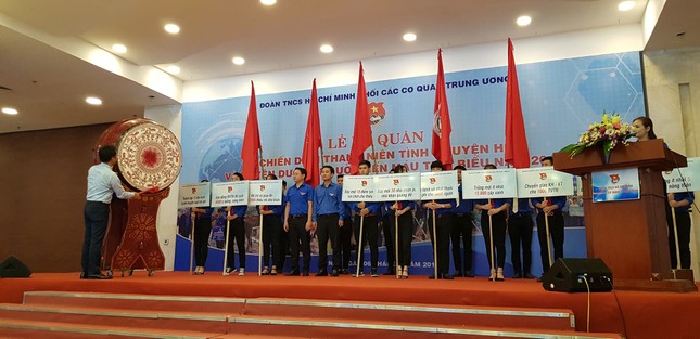 Thanh niên Đoàn khối các cơ quan trung ương ra quân Chiến dịch tình nguyện Hè 2019 ảnh 2