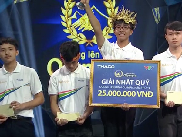 Nam sinh Cần Thơ giữ 2 kỷ lục Olympia giành vé vào chơi Chung kết năm ảnh 2