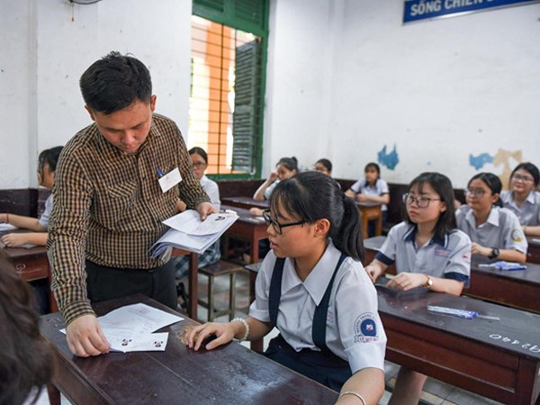 TP.HCM công bố điểm thi vào lớp 10 ảnh 1