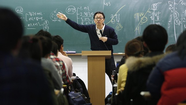 Những "công xưởng" luyện thi đại học khét tiếng châu Á ảnh 5