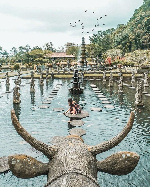 Hồ cá chép ở Bali trở thành điểm "sống ảo" thu hút giới trẻ ảnh 10