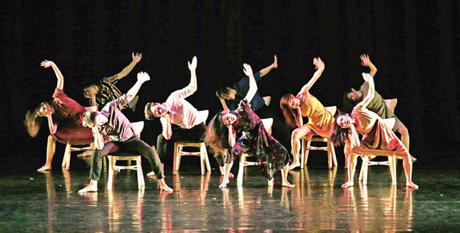 Chơi gì cuối tuần: "Bung xõa" trên đường chạy sắc màu, sôi động với nhạc kịch "made in Vietnam" ảnh 4