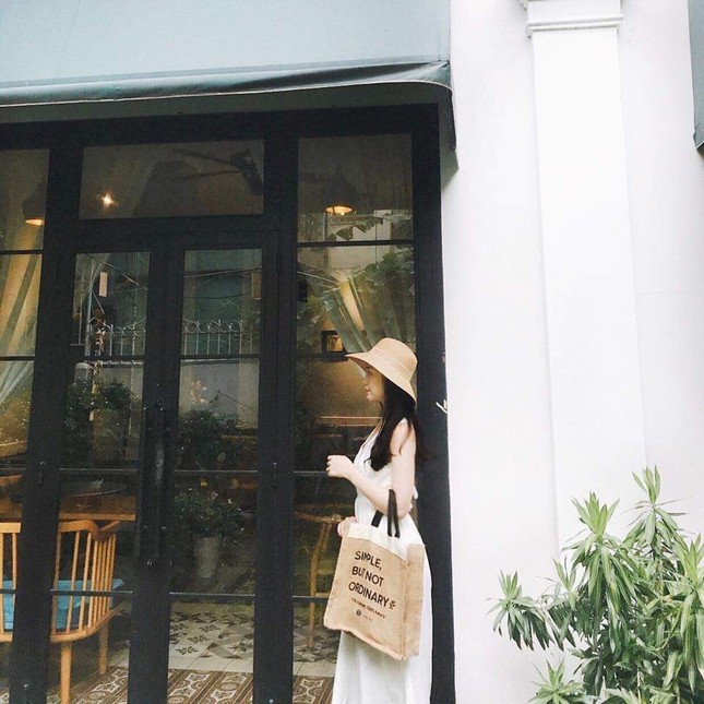 Túi vải "trendy" thay thế túi nilon, trào lưu du lịch xanh nhưng vẫn vô cùng sang chảnh ảnh 11