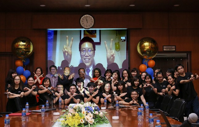 Sinh viên Việt Nam hoàn thành chương trình đại học trực tuyến chỉ sau 20 tháng ảnh 1