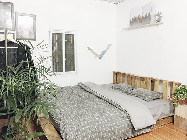 Với 3 triệu đồng, chàng trai tự decor phòng trọ cũ kỹ, tối tăm thành nơi ở phong cách châu Âu ảnh 4
