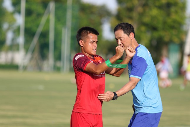 HLV Park Hang-seo: "Tôi đang rất khó xử với VFF và khán giả Việt Nam" ảnh 3
