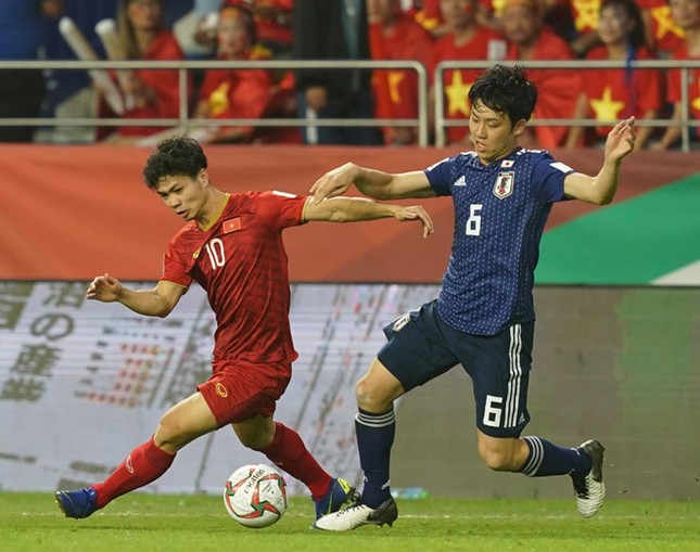 Bốc thăm vòng loại World Cup 2022: Báo giới quốc tế “ngưỡng mộ” tuyển Việt Nam ảnh 2