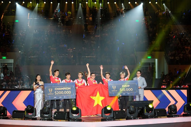 Những thằng nhóc "nghiện game" mang vinh quang về cho eSports Việt Nam ảnh 16